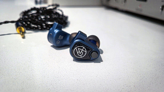 64 Audio U4s vs Nio