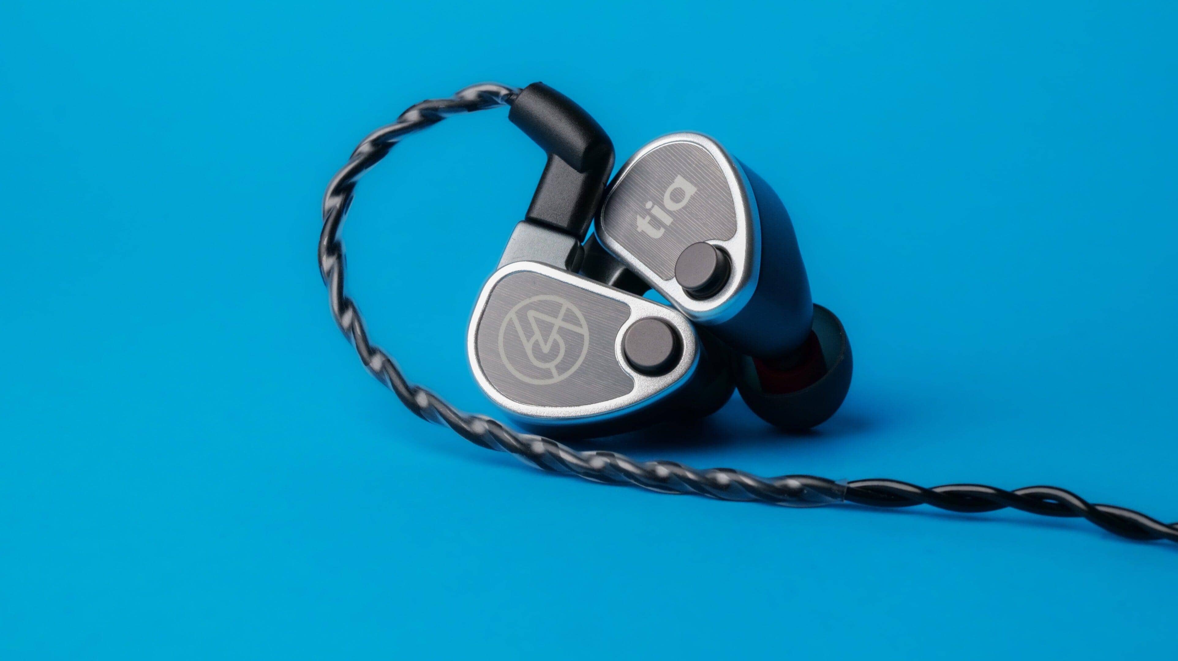 64 Audio U12t Video Review: Still Excellent in 2022? – Headphones.com