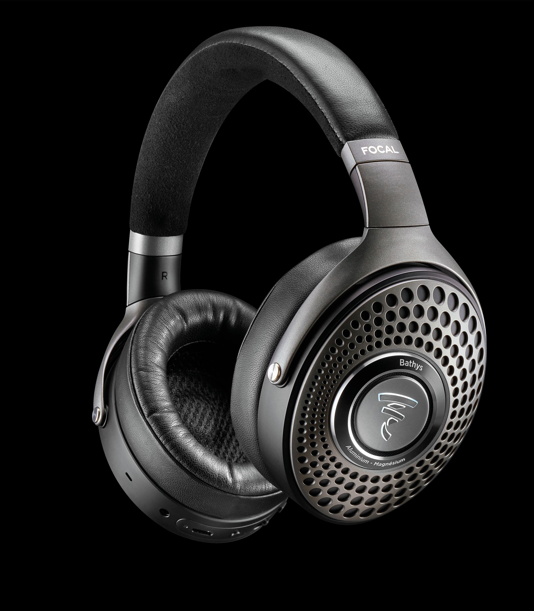 Focal Bathys bluetooth wireless noise cancelling headphones