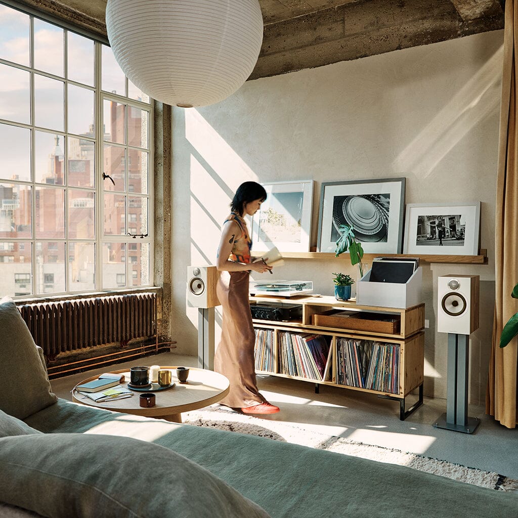 Bowers & Wilkins 606 S3 Bookshelf Speakers (Pair) Bookshelf Speakers Bowers & Wilkins