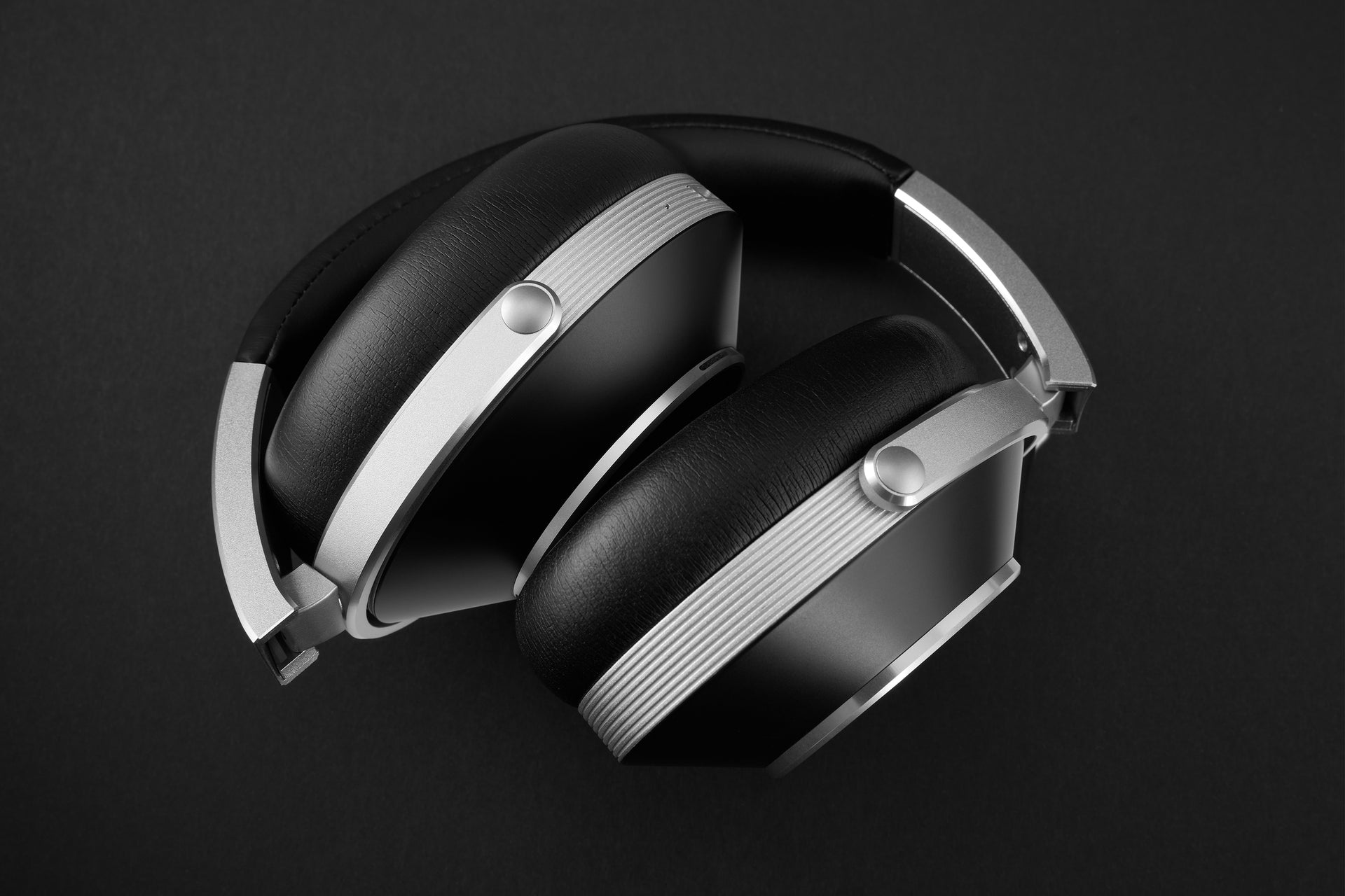 t+a solitaire t wireless headphones in black folded