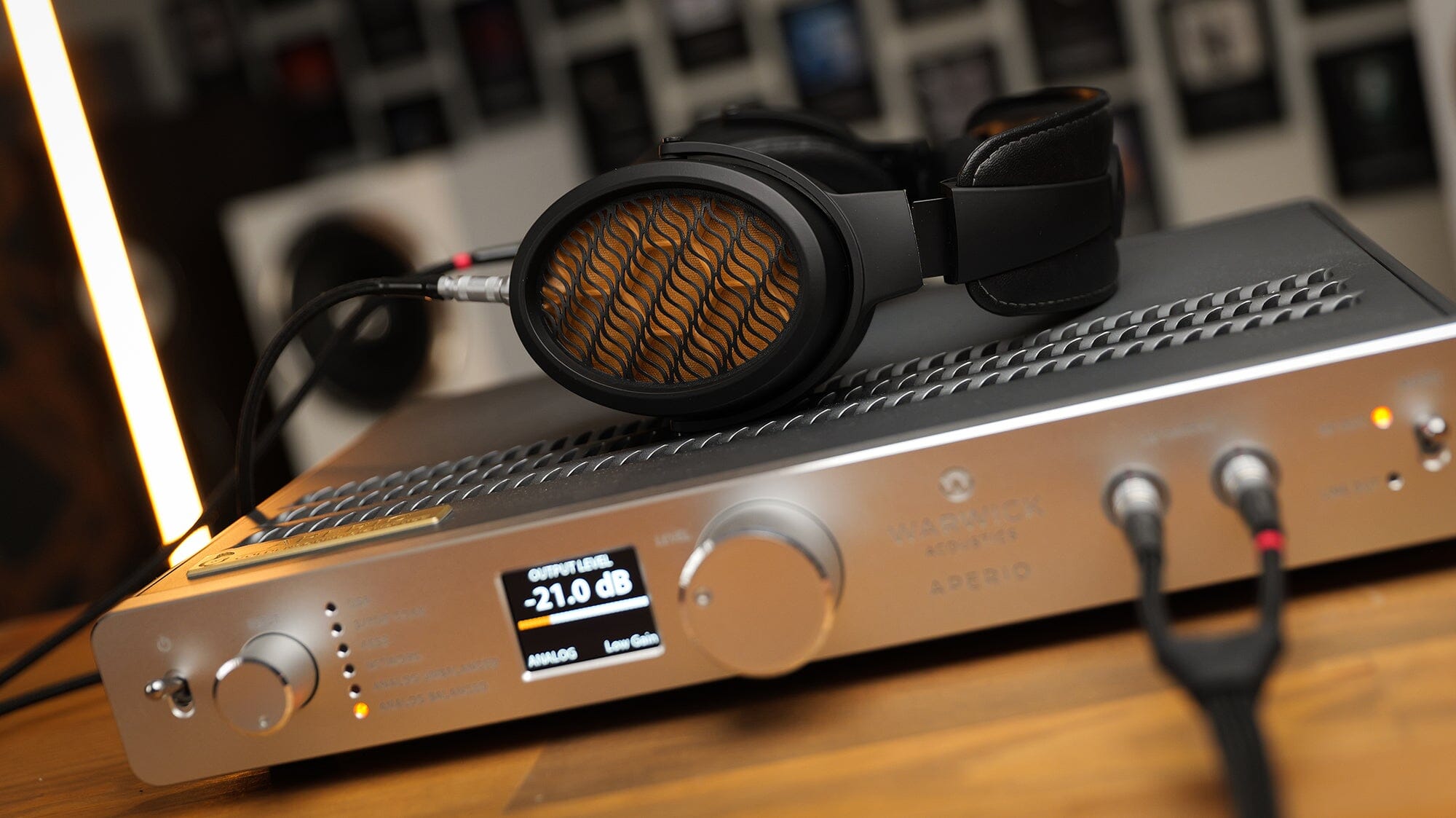 Aperio - GoldenSound Edition Headphones Warwick Acoustics