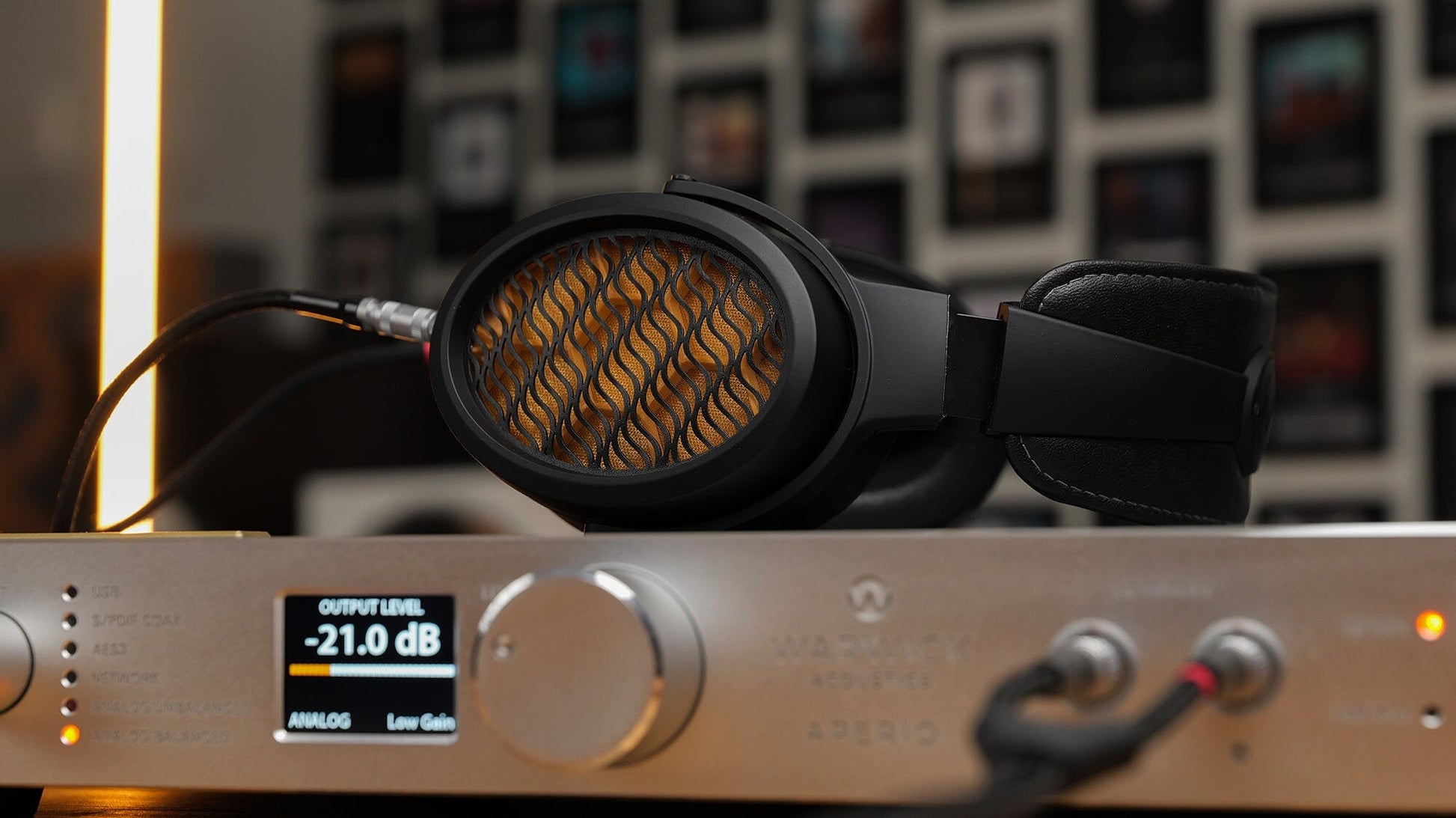 Aperio - GoldenSound Edition Headphones Warwick Acoustics
