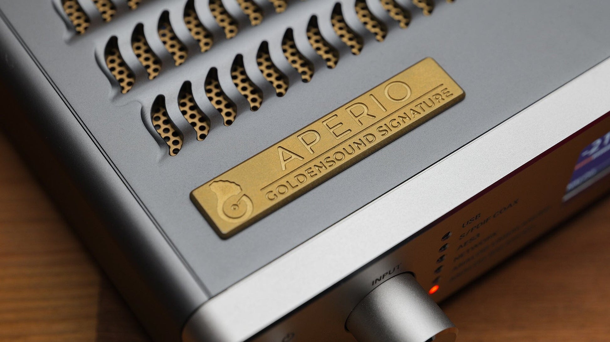 Aperio - GoldenSound Edition Headphones Warwick Acoustics