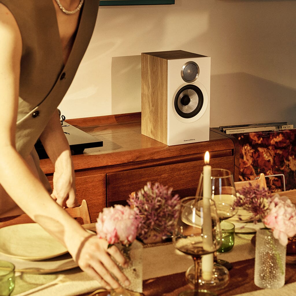 Bowers & Wilkins 607 S3 Bookshelf Speakers (Pair) Bookshelf Speakers Bowers & Wilkins