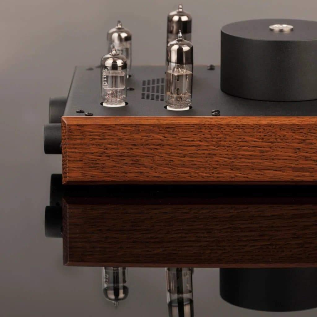 Feliks Audio Echo MK II Desktop Headphone Tube Amplifier | Available on Headphones.com