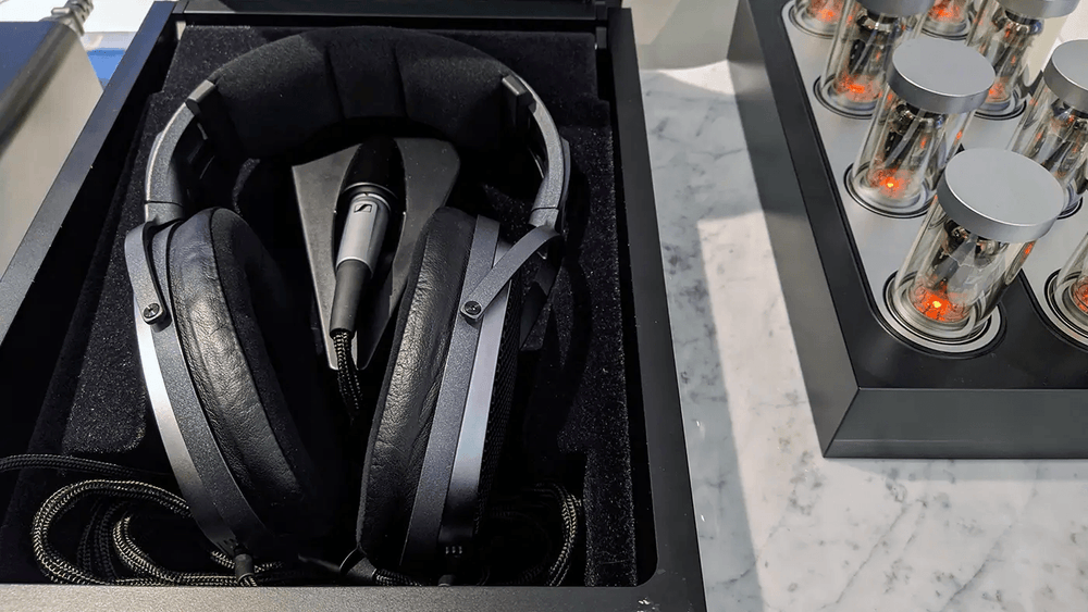 Sennheiser HE 1 Impressions How does a 50 000 headphone sound