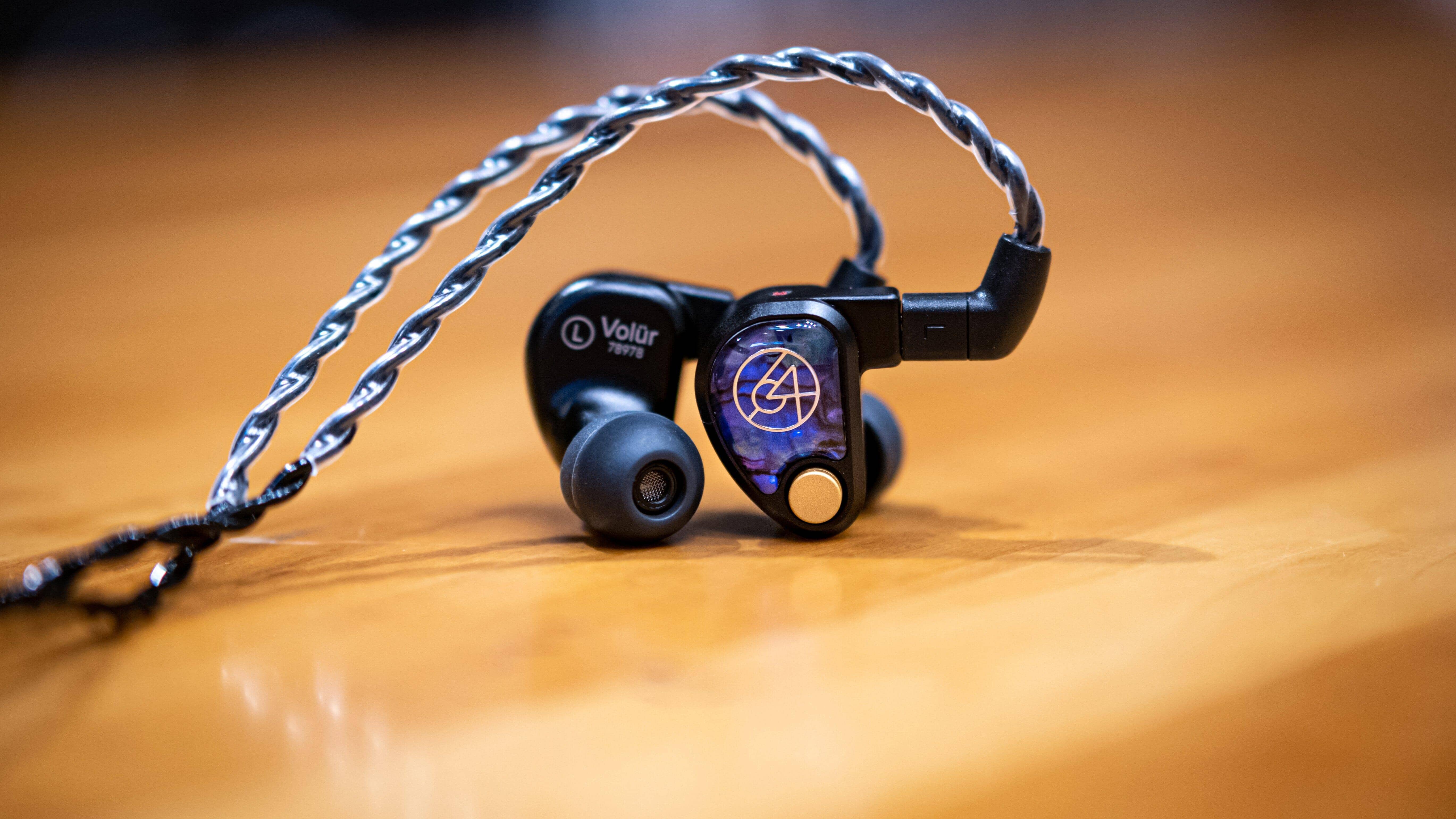64 Audio Volür Review: A Nio Evolution? – Headphones.com