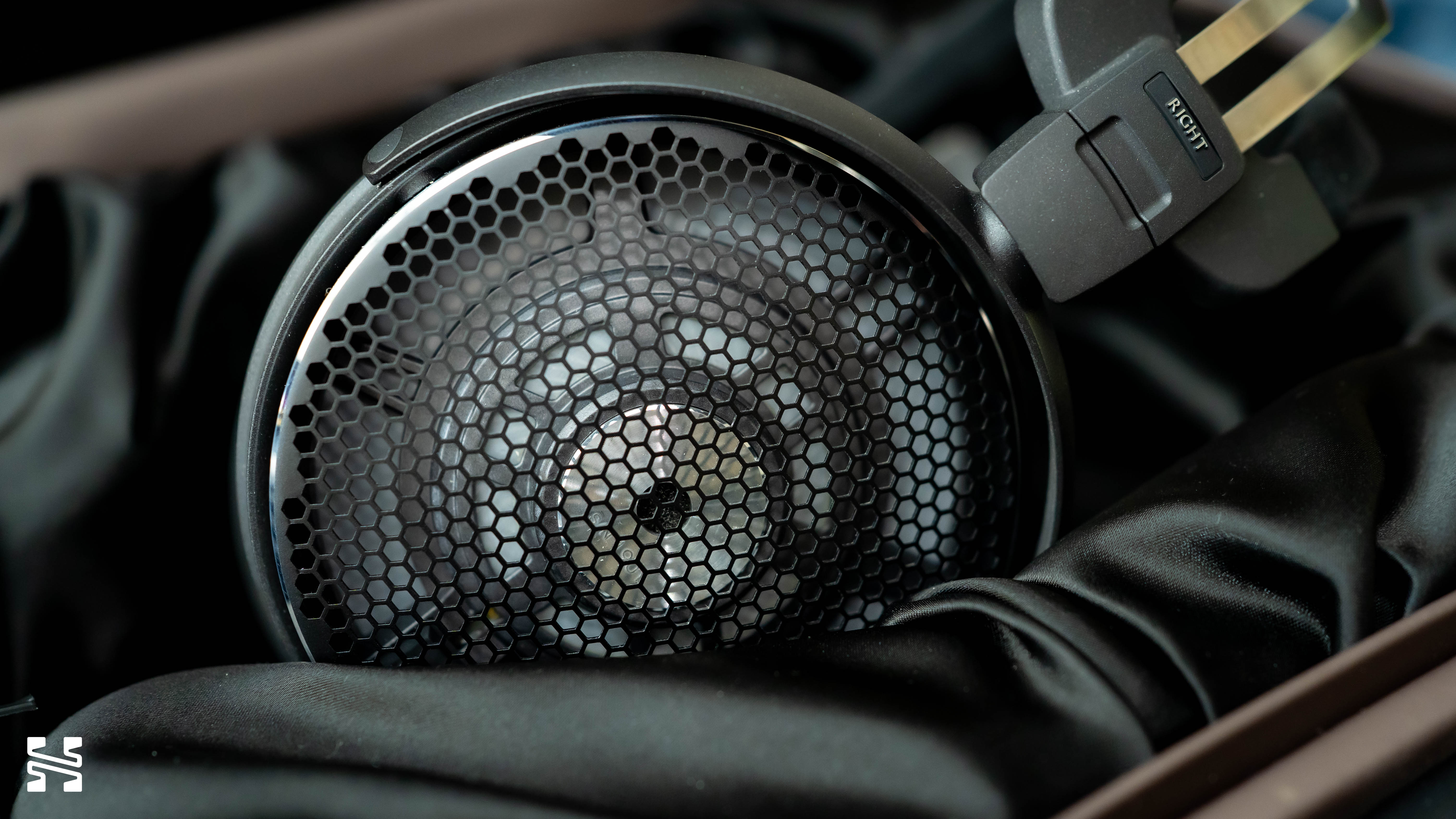 Audio Technica ADX5000 Review - This is NOT the Japanese HD800