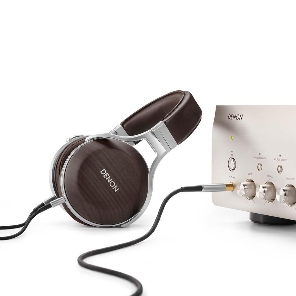 denon ah-d5200 closed-back over-ear wooden headphones