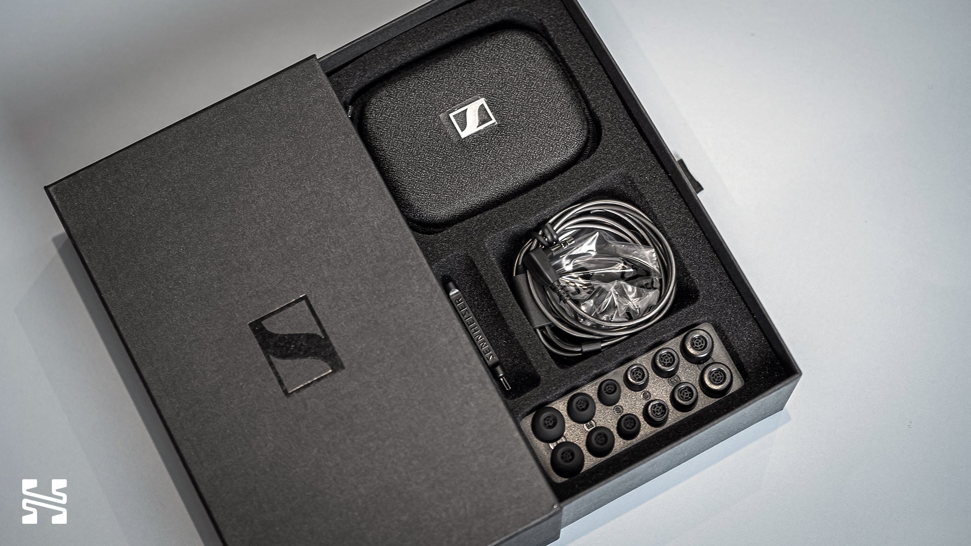 Sennheiser IE 600 Comparative Review: A Cheaper IE 900