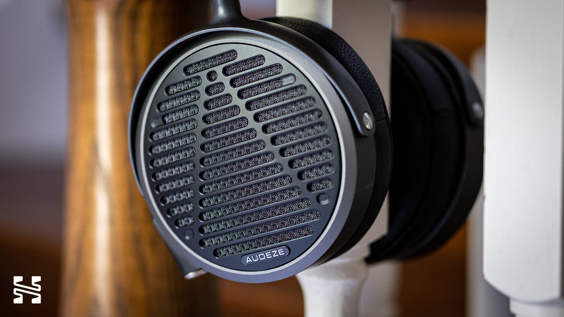 Audeze discount studio headphones