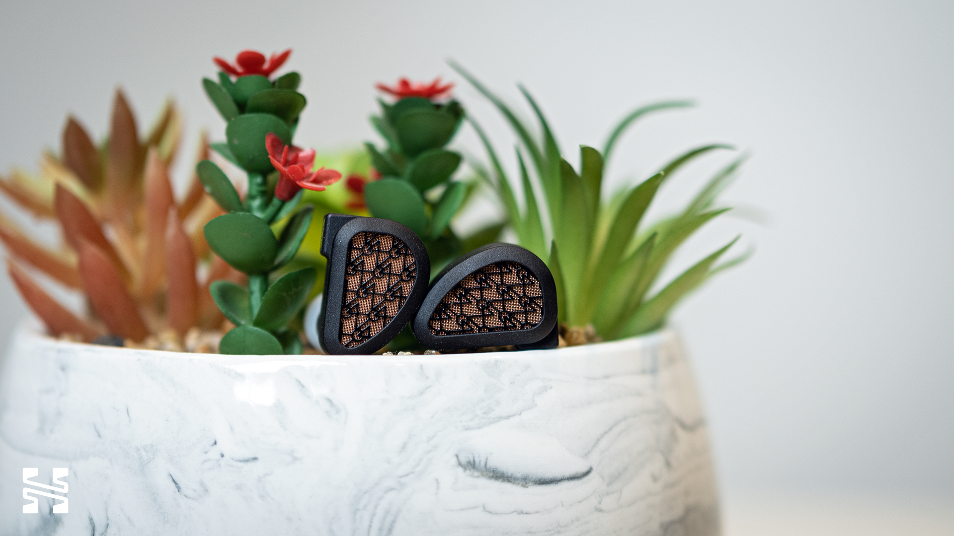 64 Audio Solo Review: Chasing After the Planar Train 64 Audio Solo Review: Chasing After the Planar Train