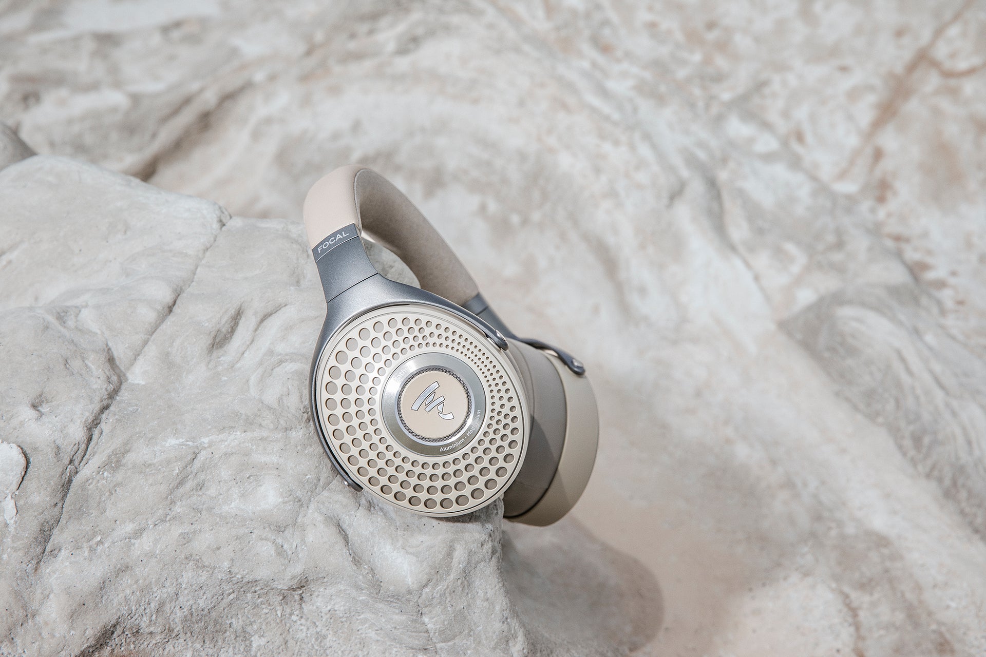 Bathys, los auriculares de alta fidelidad Bluetooth® ANC de Focal