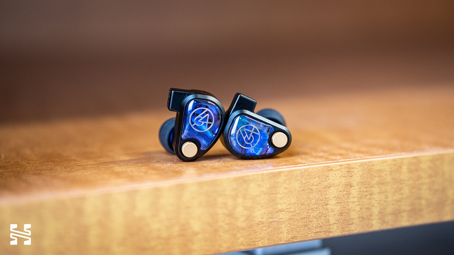 【美品・付属品完備】64 AUDIO Volür 64 Audio Volur Review - Headfonia